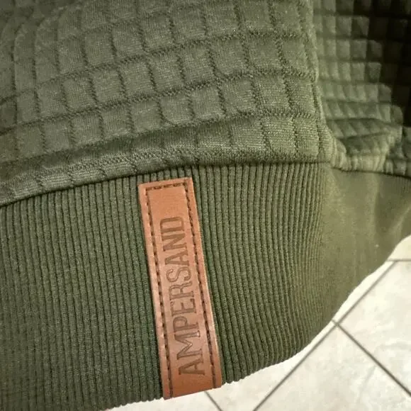 Ampersand Avenue Quilted Pullover Hoodie Size Medium Olive Fall NWT Oversized - Picture 7 of 13